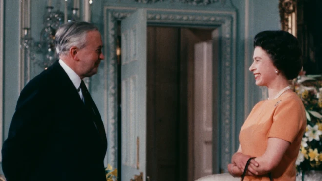 Harold Wilson with the Queen in 1969