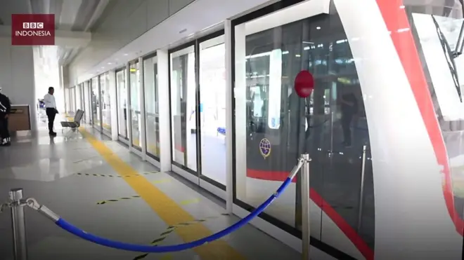 Skytrain SoekarnoHatta