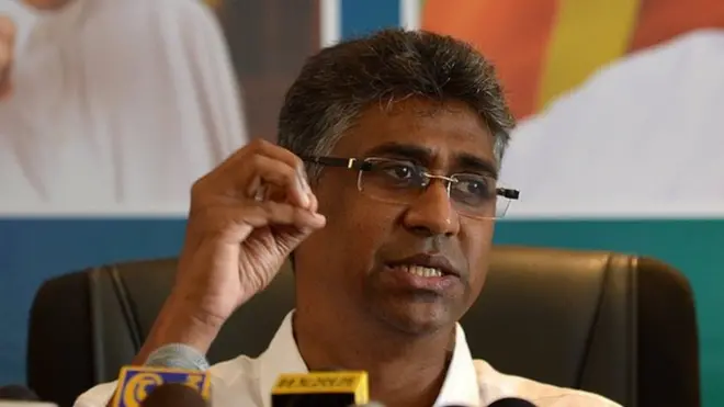 සීමා නීර්ණය වාර්තාව: අසම්පූර්ණ චාරිකාවක