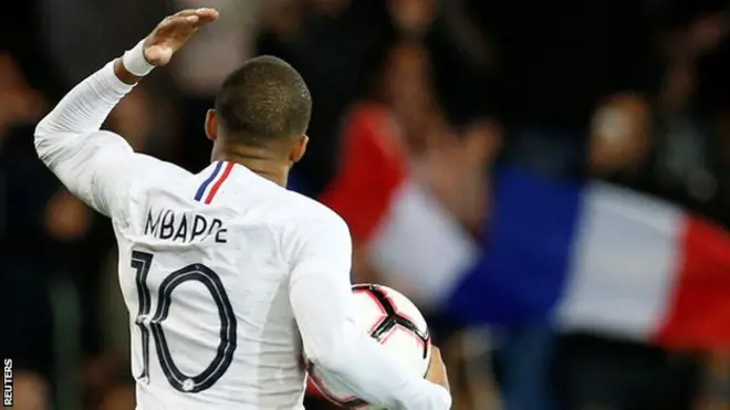 Kylian Mbappe replaced Antoine Griezmann in the 60th minute, moments after Iceland scored their second goal