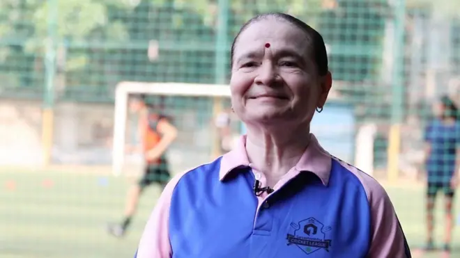 „Kriket je moj ceo svet”: Kako je domaćica u osmoj deceniji života zavolela sport