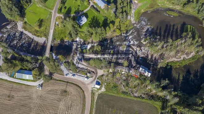 డ్యామ్ ల తొలగింపు 