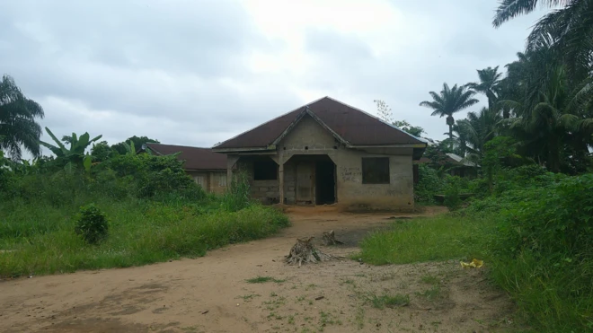 Ụlọ Ugochukwu mụnyere nwunye ya na nwa ya ọkụ