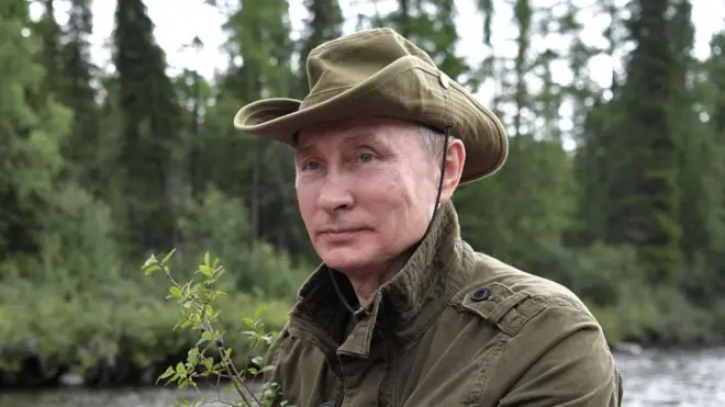 Володимир Путін на Єнісеї під час поїздки до Туви, серпень 2018 року