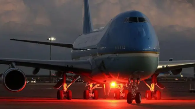 ई 4 बी विमान