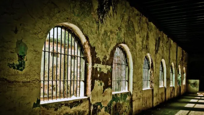 జైల్లో హత్య