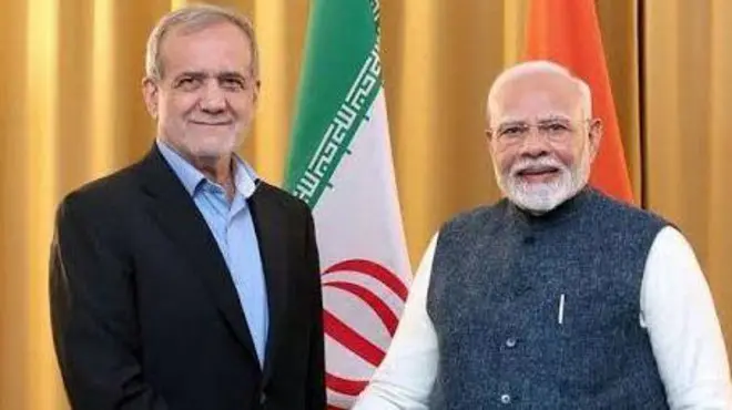 मोदी और पेज़ेश्कियान