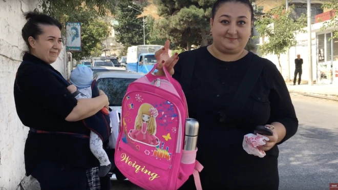 Məktəbli çantası, ağır çanta, məktəb sumkası, ağır sumka