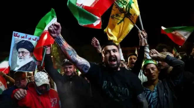 Namoonni hedduun Tehran keessatti walitti qabamuun alaabaa Iraan mirmirsaa jiru.