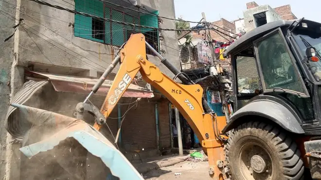 बुलडोज़र