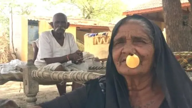 जलोया गांव का पशुपालक परिवार.