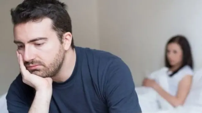 મહિલા પુરુષની તસવીર