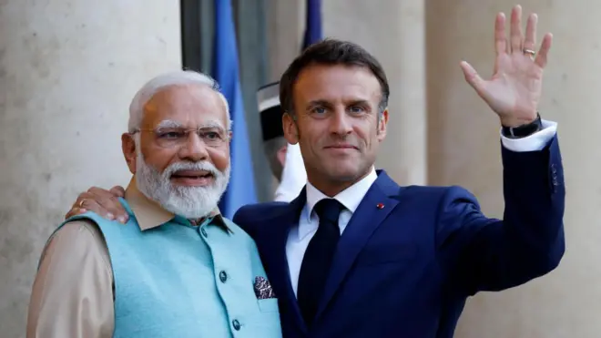 नरेंद्र मोदी 