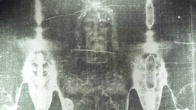 በጣሊያን የሚገኘው የኢየሱስ ክርስቶስ ነው ተብሎ የሚታመነው መግነዘ ጨርቅ