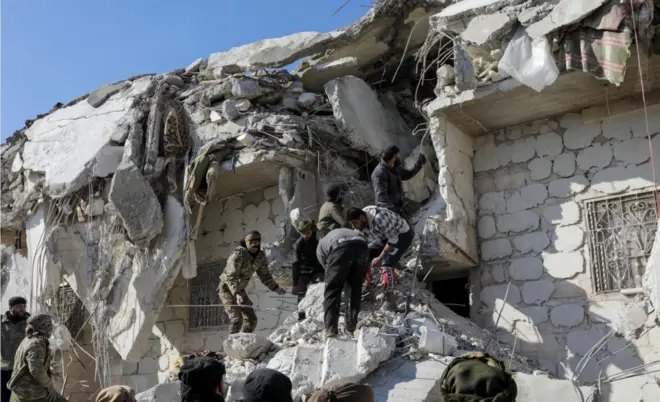 তুরস্কে এখনো উদ্ধার তৎপরতা চলছে