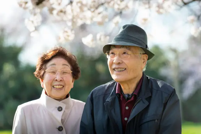 ज्येष्ठ नागरिक 