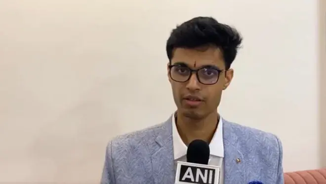 सीए फ़ाइनल टॉपर