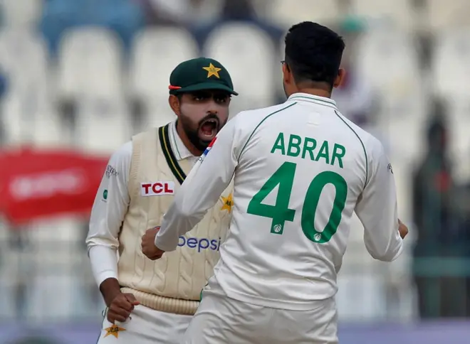 ابرار، بابر اعظم