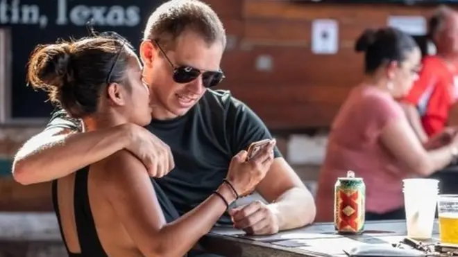 El relajamiento de medidas de distanciamiento social ha sido notorio en Texas.