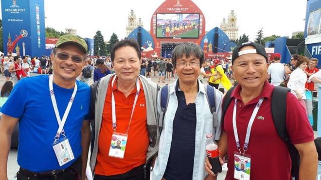 Tác giả cùng bạn bè từ Việt Nam sang Nga xem World Cup 2021