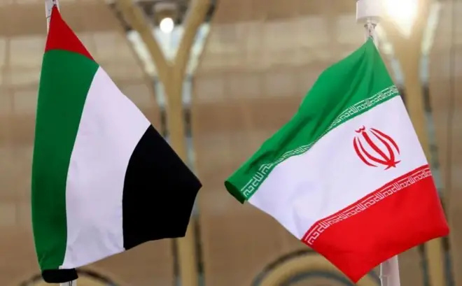 Imaaraadka iyo Iran