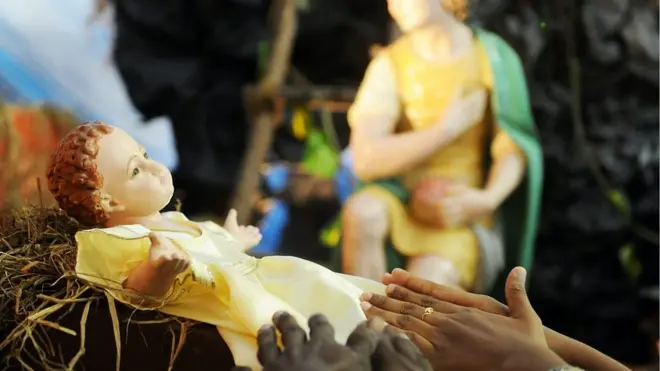 'නත්තල් දවසේ මට යන්න වෙලා තියෙන්නේ කනත්තට.''