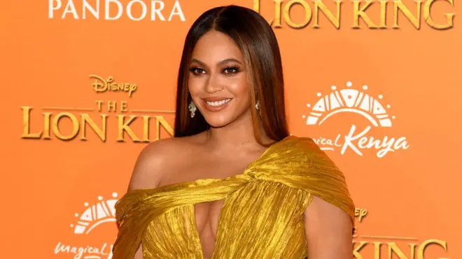 Beyoncé a une fois de plus choisi d'être habillée par une styliste sénégalaise.