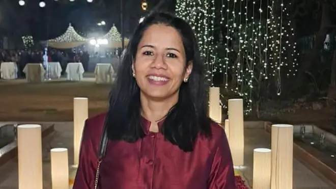 निधि तिवारी 2014 बैच की भारतीय विदेश सेवा की अधिकारी हैं.