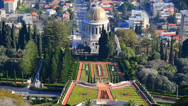 الحدائق المتدرجة لمركز الديانة البهائية في حيفا