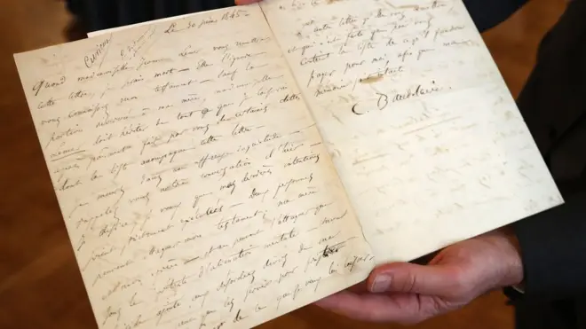 После своего "предсмертного" письма Бодлер прожил еще 22 года