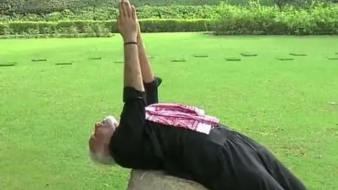 नरेंद्र मोदी