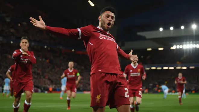 Alex Oxlade-Chamberlain anotó el segundo gol para Liverpool