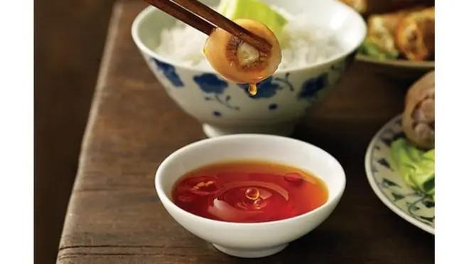 Nước mắm là món không thể thiếu trong bữa ăn của người Việt (ảnh chỉ mang tính minh họa)