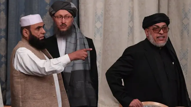 د طالبانو د قطر استازي نن متحده عربي اماراتو کې له امریکايی پلاوي او د پاکستان، سعودي عربستان او متحده عربي اماراتو له پلاوي سره ګوري.