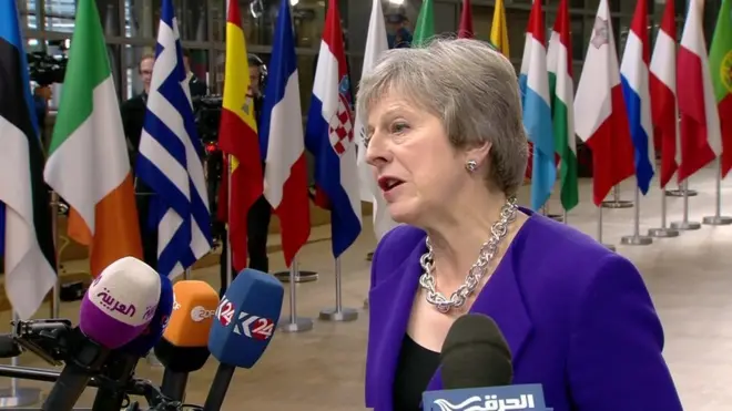 Tereza Mej je predložila da se rok produži „za nekoliko meseci"