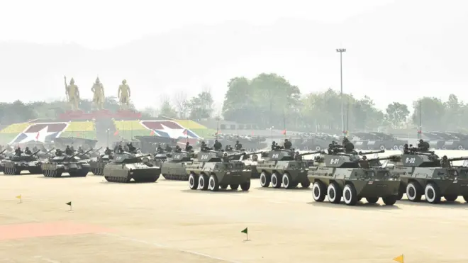 ဂွ ၊ ငါးသိုင်းချောင်း ၊ အေအေနဲ့ စစ်တပ်စိုးမိုးနယ်မြေနယ်နိမိတ်