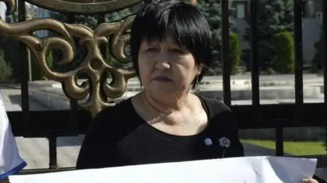 Төлөкан Исмаилова Кыргызстанда бийлик эл менен эсептешпейт дейт