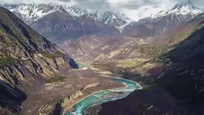 బ్రహ్మపుత్ర సొరంగం