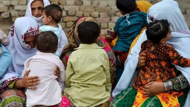 رتوڈیرو میں زیادہ تر بچے ایسے ہیں جن کے والدین میں یہ وائرس موجود نہیں