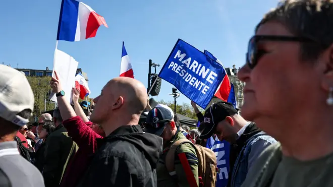 демонстрация в Париже