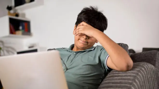 लहान मुलगा 