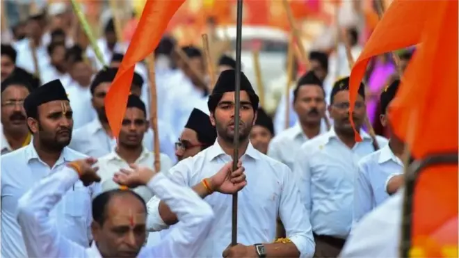 मोहन भागवत, राष्ट्रीय स्वयंसेवक संघ