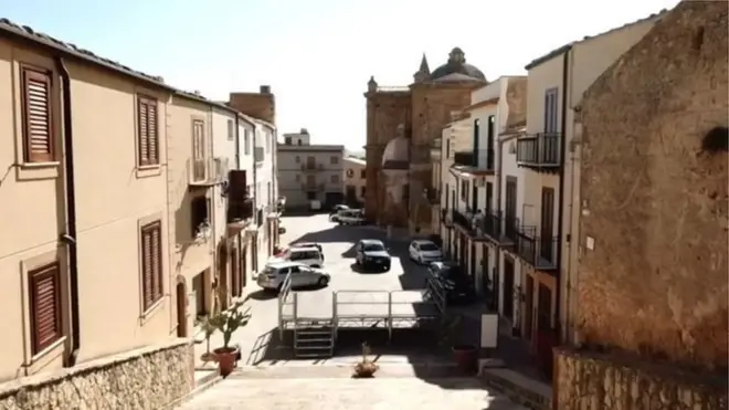 इटलीत स्वस्तात घर