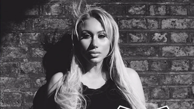 Michaelajav İzzət Xanım Cavadova Azərbaycan landromatı