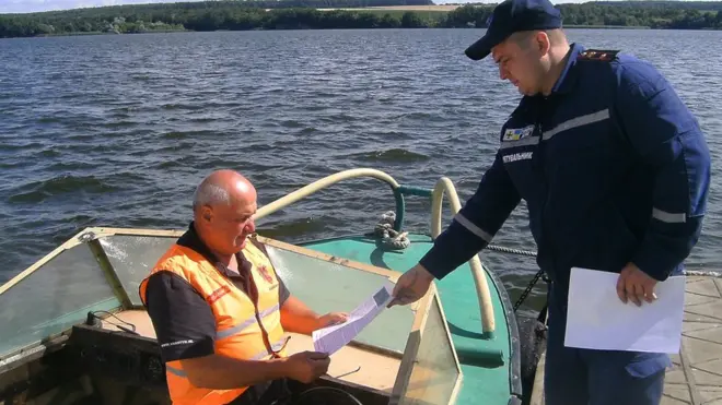 рятувальники