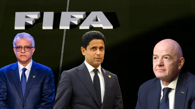 جياني إنفانتينو (يمين) نصار الخليفي (وسط) سلمان آل خليفة (يسار)
