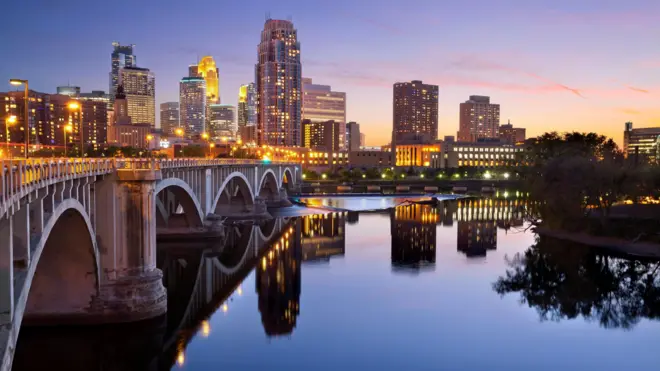 Panoramica de la ciudad de Minneapolis.