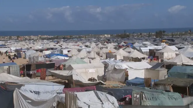 مخيم المواصي في غزة