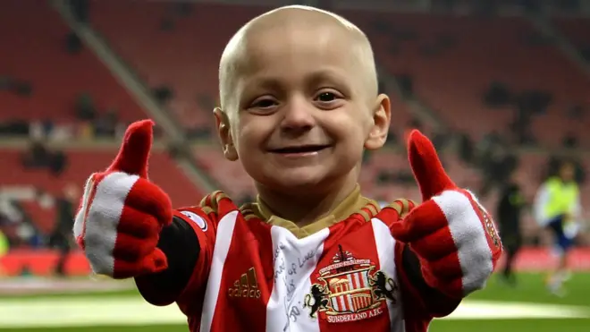 Bradley era un fanático del club de fútbol inglés Sunderland y se convirtió en la mascota del equipo.