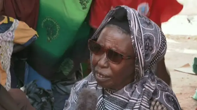 Mid ka mid ah haweenka barakacay